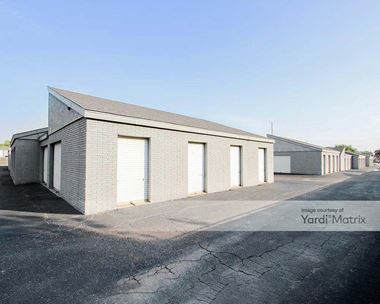 Storage Units for Rent available at 1639 Sunset Drive, San Angelo, TX 76904