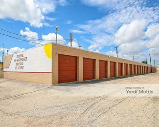Photo 2 of Sonshine Mini Warehouse - 63 Guthrie Street, San Angelo, TX