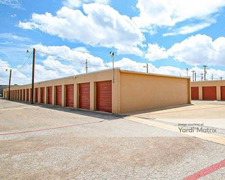 Photo 3 of Sonshine Mini Warehouse - 63 Guthrie Street, San Angelo, TX