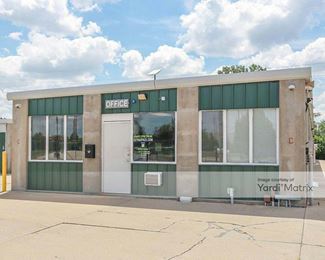 Photo 3 of Extra Space Storage - 2809 Lager Drive, Champaign, IL