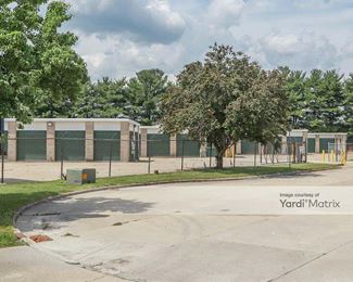 Photo 5 of Extra Space Storage - 2809 Lager Drive, Champaign, IL