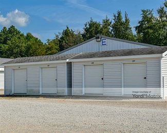Photo 3 of U Store Inc - 2501 South 18th Street, Charleston, IL