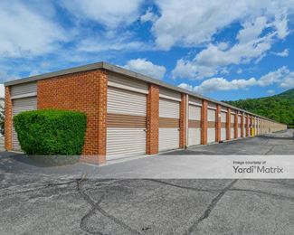 Photo 3 of Rent-A-Space Inc - 1969 West Main Street, Salem, VA