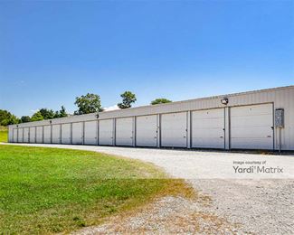 Photo 2 of Rusk Sales-Storage - 702 South Lake of The Woods Road, Mahomet, IL