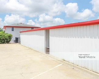 Photo 4 of Extra Space Storage - 1710 North Cunningham Avenue, Urbana, IL