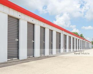 Photo 2 of Extra Space Storage - 2208 North Market Street, Champaign, IL