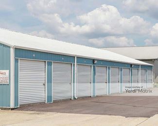 Photo 1 of Extra Space Storage - 4105 Colleen Drive, Champaign, IL
