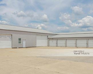Photo 3 of Extra Space Storage - 4105 Colleen Drive, Champaign, IL