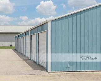 Photo 4 of Extra Space Storage - 4105 Colleen Drive, Champaign, IL