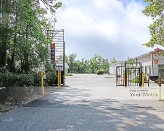 Photo 2 of Public Storage - 17 Dillon Road, Hilton Head Island, SC