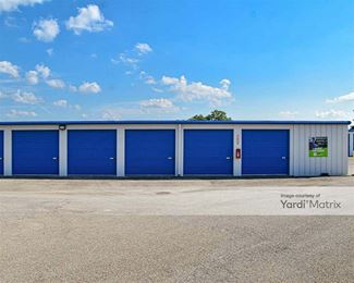 Photo 4 of Extra Space Storage - 17939 Harrison St Road, Charleston, IL