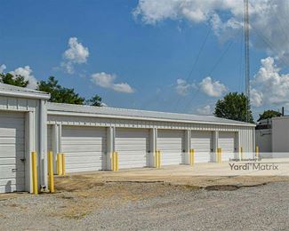 Photo 5 of Willaredt Self Storage - 800 North Route 45, Mattoon, IL