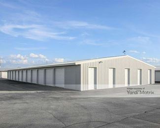 Photo 5 of Eastside Storage - 507 South County Road, New London, WI