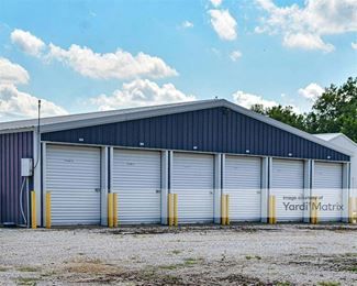 Photo 3 of American Way Storage - 200 South Van Voorhis Drive, Tuscola, IL