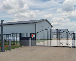 Photo 3 of Irongate Self Storage - 3702 West Old Church Road, Champaign, IL