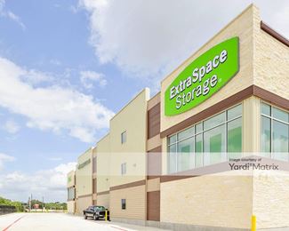 Photo 5 of Extra Space Storage - 14657 Potranco Road, San Antonio, TX