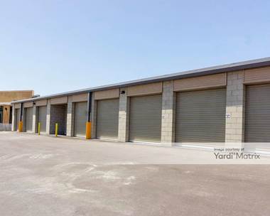 Storage Units for Rent available at 890 North Gene Autry Trail, Palm Springs, CA 92262