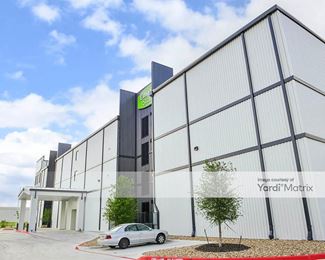 Photo 2 of Extra Space Storage - 982 Interstate 35 North, New Braunfels, TX