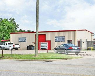 Photo 3 of Public Storage - 5335 East 5th Street, Katy, TX