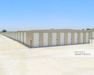 Photo 4 of Purely Storage - 7979 Niles Street, Bakersfield, CA