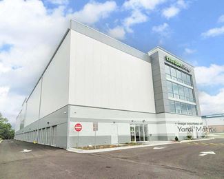 Photo 1 of Extra Space Storage - 105 Lexington Drive, Buffalo Grove, IL
