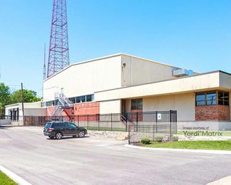 Photo 4 of Extra Space Storage - 3122 Gillham Plaza, Kansas City, MO