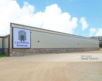 Photo 4 of Loc N Stoc Storage - 5050 Victory Drive, Marshall, TX
