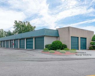 Photo 2 of Southern Self Storage - 3200 Inner Perimeter Road, Valdosta, GA