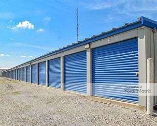 Photo 1 of Capitol Storage - 818 South Dirksen Pkwy, Springfield, IL