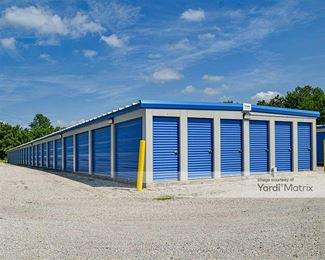 Photo 3 of Capitol Storage - 818 South Dirksen Pkwy, Springfield, IL