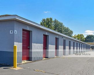 Photo 2 of A Storage Box - 2945 East Sangamon Avenue, Springfield, IL