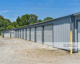 Photo 6 of Riverton A-1 Mini Storage - 1050 East Kinzie Street, Riverton, IL