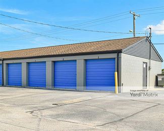 Photo 6 of B-J Mini Storage - 2800 6th Street, Springfield, IL