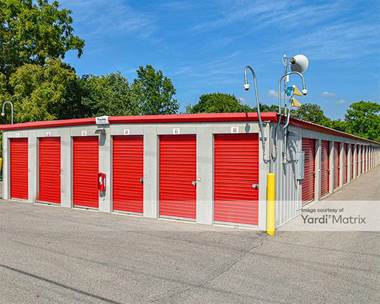 Storage Units for Rent available at 3500 South 6th Street, Springfield, IL 62703
