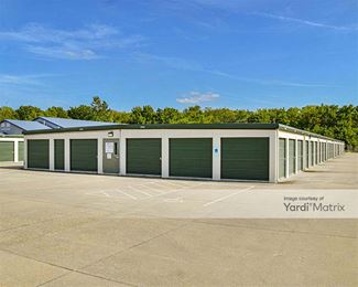 Photo 3 of Capitol Storage - 3012 Great Northern Drive, Springfield, IL