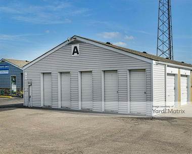 Storage Units for Rent available at 3500 Hollis Drive, Springfield, IL 62711