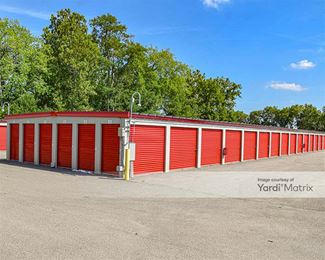 Photo 2 of 10 Federal Self Storage - 900 East Straight Street, Springfield, IL