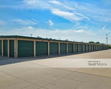 Storage Units for Rent available at 3100 Constitution Drive, Springfield, IL 62704