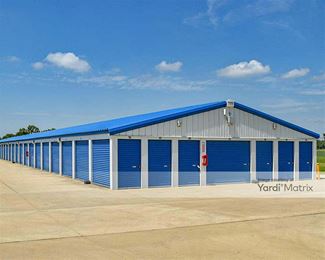 Photo 5 of Extra Space Storage - 1125 Hickox Drive, Lincoln, IL