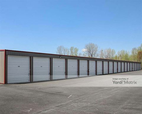 Photo 4 of Frontier Storage - 150 East Frontage Road, Little Suamico, WI