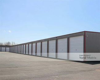 Photo 6 of Frontier Storage - 150 East Frontage Road, Little  Suamico, WI