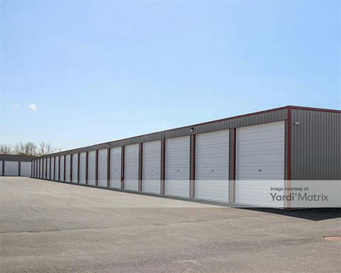 Photo 6 of Frontier Storage - 150 East Frontage Road, Little Suamico, WI