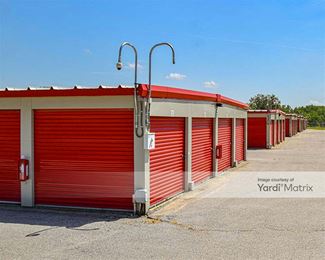 Photo 3 of 10 Federal Storage - 500 West Browning Road, Springfield, IL