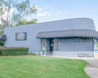 Photo 1 of Davis Self Storage - 402 Murray Road, Valdosta, GA