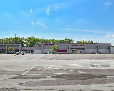 Storage Units for Rent available at 3001 South Dirksen Pkwy, Springfield, IL 62703