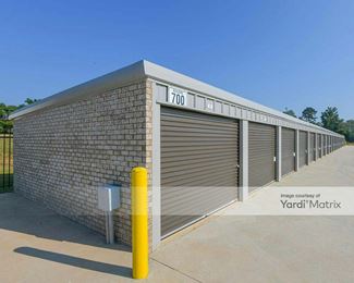 Photo 2 of Extra Space Storage - 6672 Billings Road, Columbus, GA