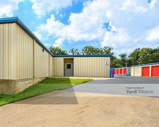 Photo 2 of Lake Palestine Self Storage - 15535 Lakeside Drive, Bullard, TX