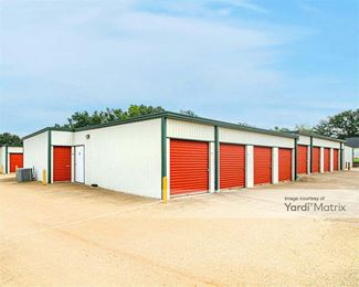 Photo 4 of Pac Rat Storage - 10140 Fm 346 East, Whitehouse, TX