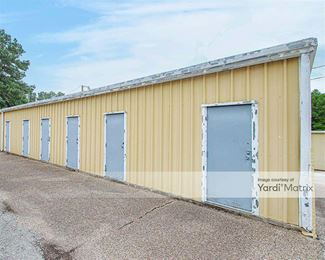 Photo 3 of Storage Center - 1300 East Pine Street, Jacksonville, TX
