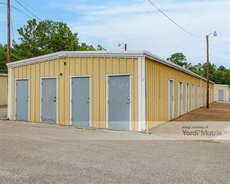 Photo 4 of Storage Center - 1300 East Pine Street, Jacksonville, TX